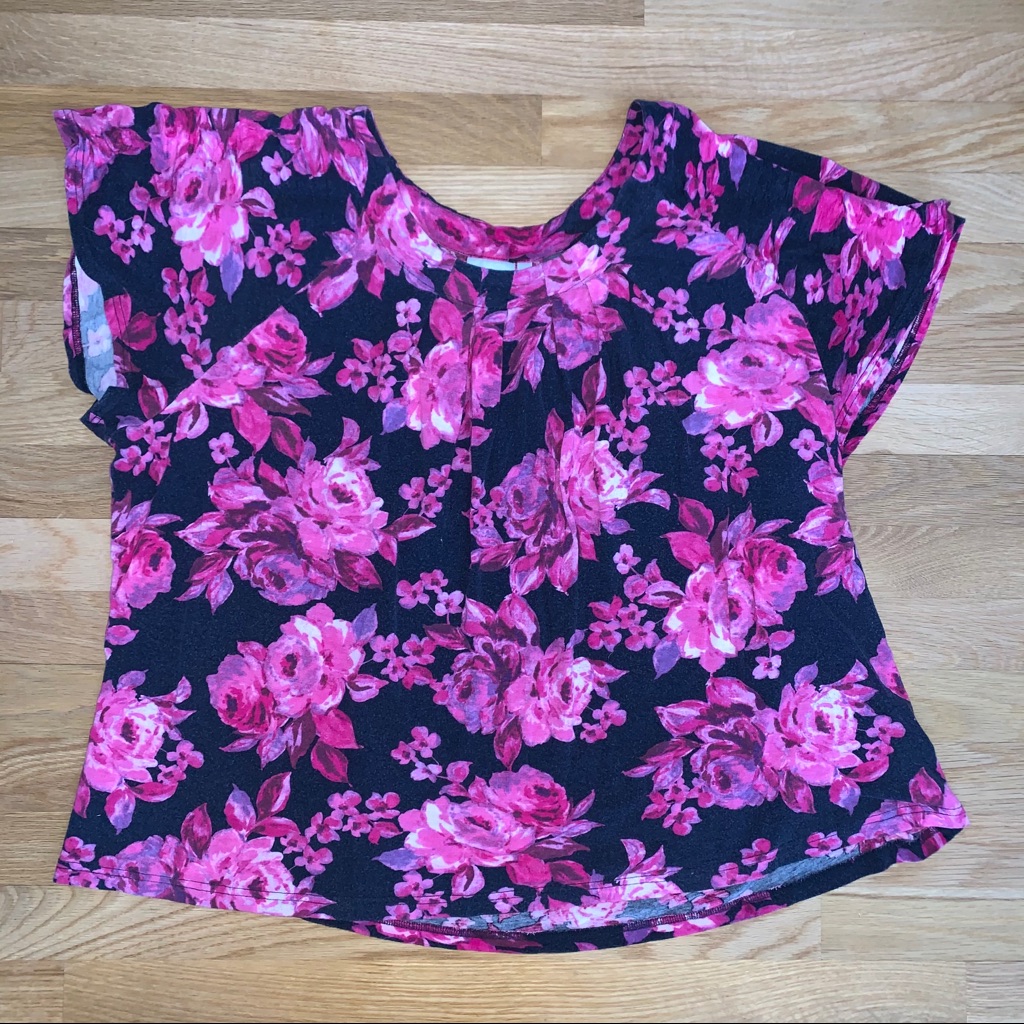 3/$15 Pink Floral Top